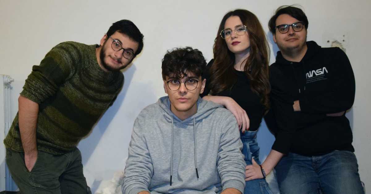 Mario Signorile: �Con le mie webserie si sorride sulle piccole difficolt� della vita�